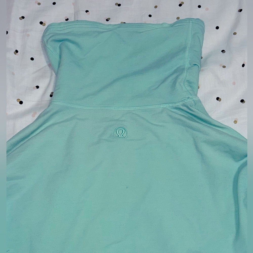 Lululemon Sweatshirt - Picture 5 of 5